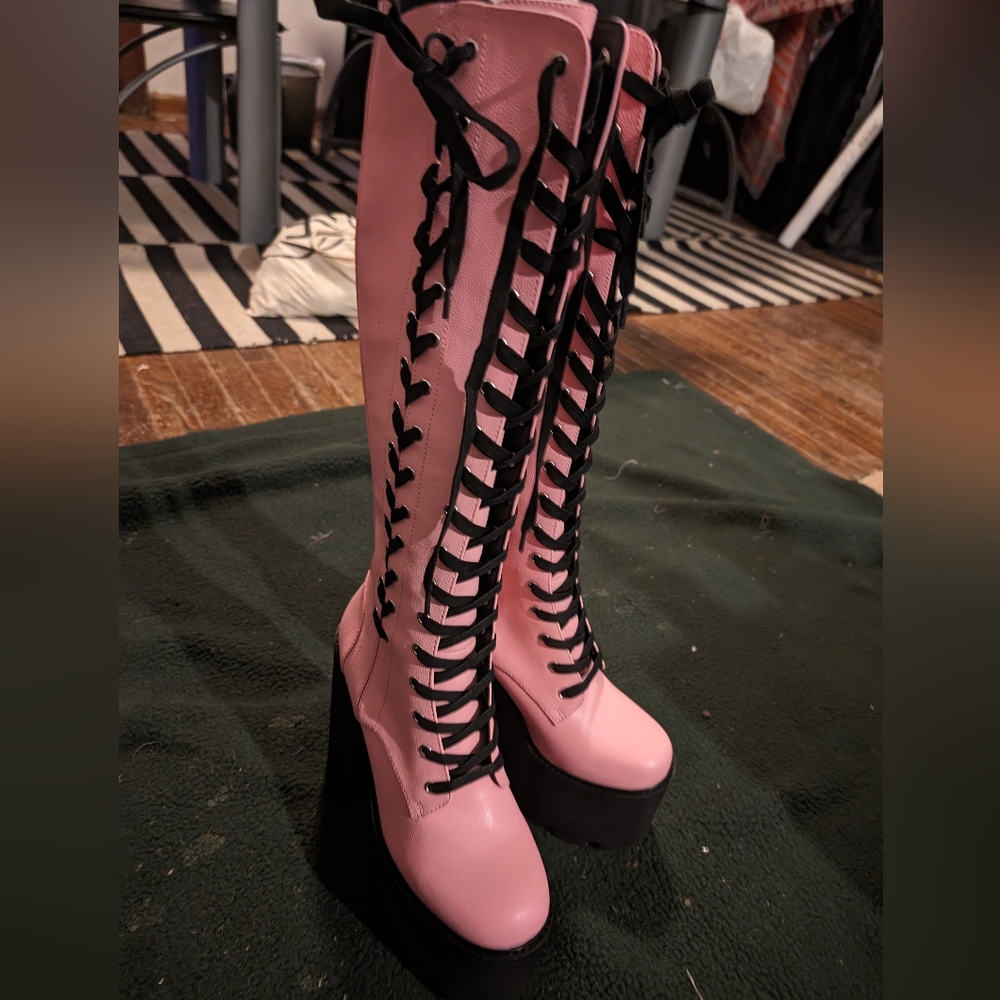 Dollzkill Boots
